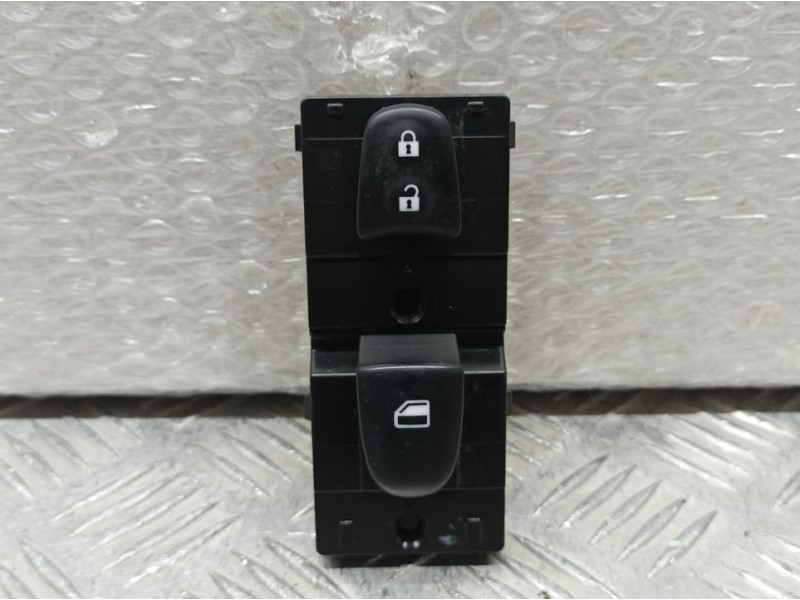 Recambio de mando elevalunas delantero derecho para nissan micra v (k14) acenta referencia OEM IAM 19Y25SD  