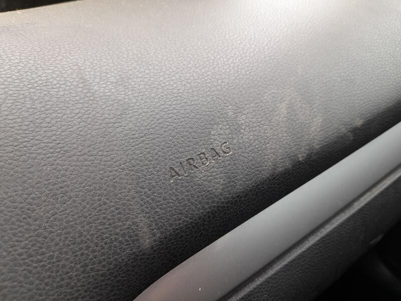 Recambio de kit airbag para volkswagen golf vi (5k1) 1.6 tdi referencia OEM IAM 5K0880201AA C/SALPICADERO,PRETENSORES Y AIRBAG D