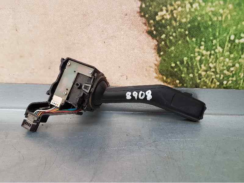 Recambio de mando intermitentes para seat altea xl (5p5) freetrack 4x4 referencia OEM IAM 1K0953513F  