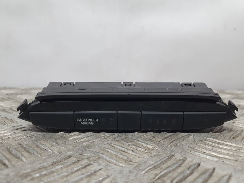 Recambio de modulo electronico para hyundai i20 essence referencia OEM IAM 93700C8030 S31669 