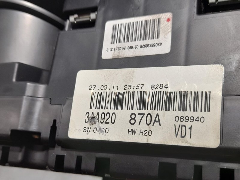 Recambio de cuadro instrumentos para volkswagen passat lim. (362) advance bluemotion referencia OEM IAM 3AA920870A  