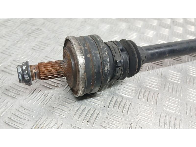 Recambio de transmision trasera izquierda para mercedes-benz clase slk (w171) roadster slk 200 kompresor referencia OEM IAM A171