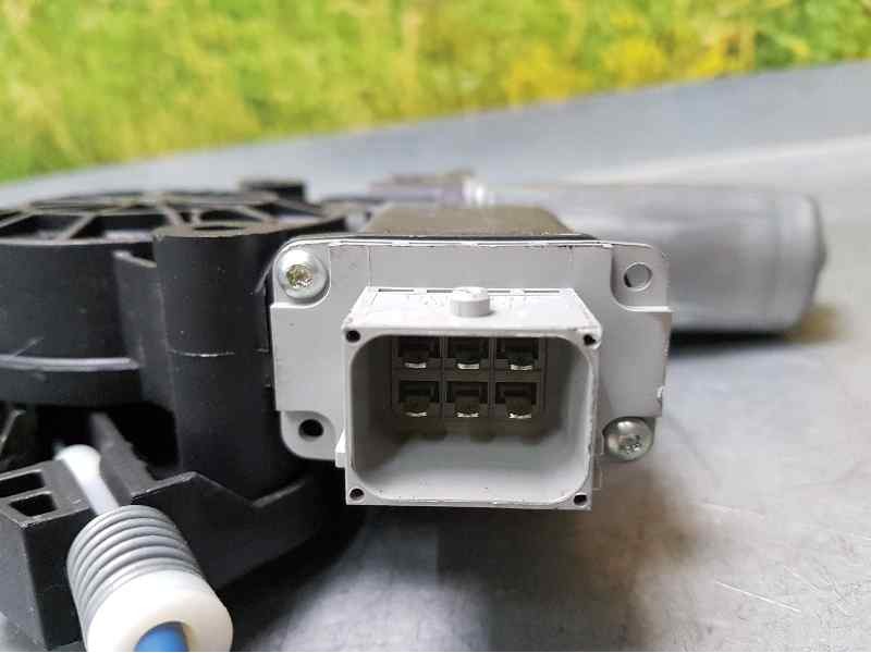 Recambio de elevalunas delantero izquierdo para opel corsa e selective ecoflex referencia OEM IAM 13447038 541613212 ELECTRICO 6