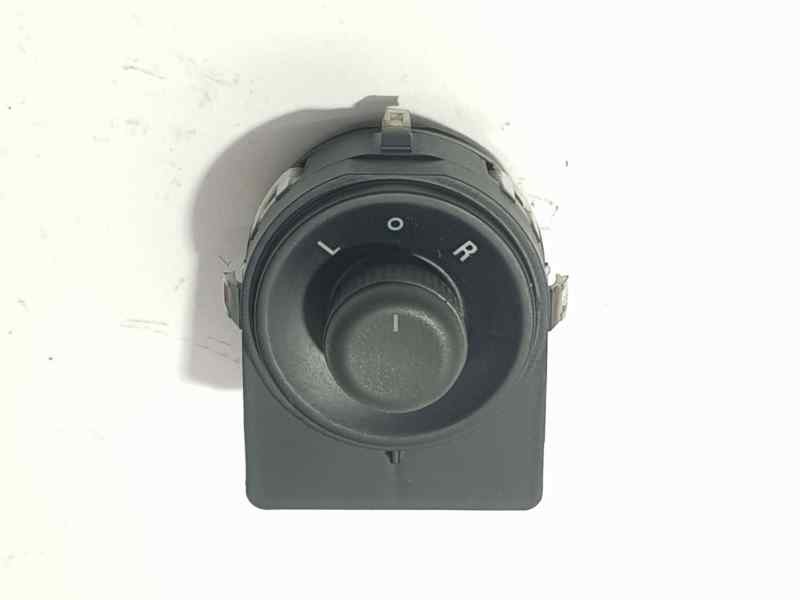 Recambio de mando retrovisor para opel insignia berlina cosmo referencia OEM IAM 13271827  