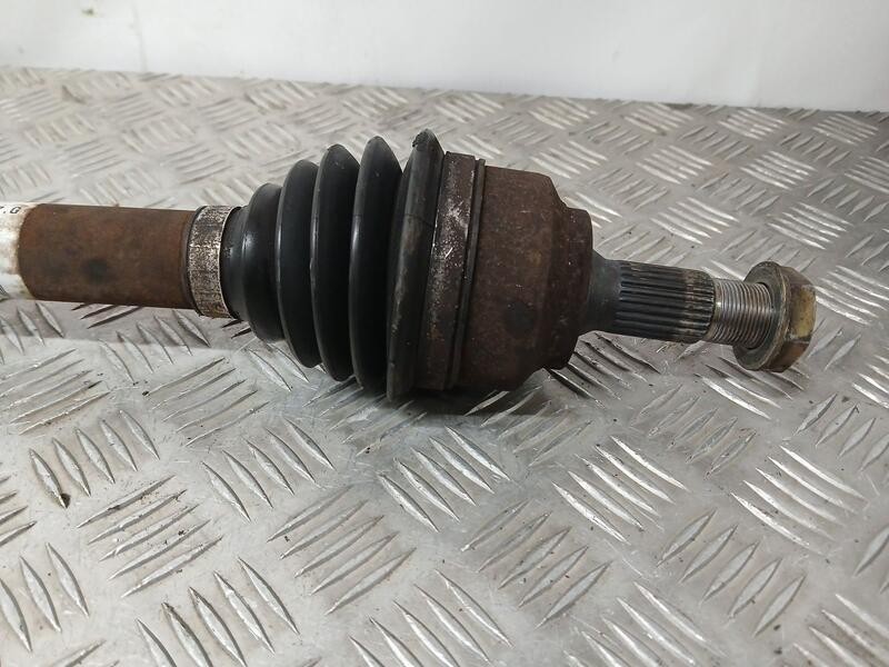 Recambio de transmision delantera derecha para peugeot 307 berlina (s2) d-sign referencia OEM IAM 9636786880  