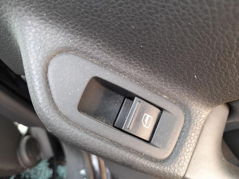 Recambio de mando elevalunas trasero derecho para volkswagen golf vi (5k1) 1.6 tdi referencia OEM IAM 7L6959855CREH  