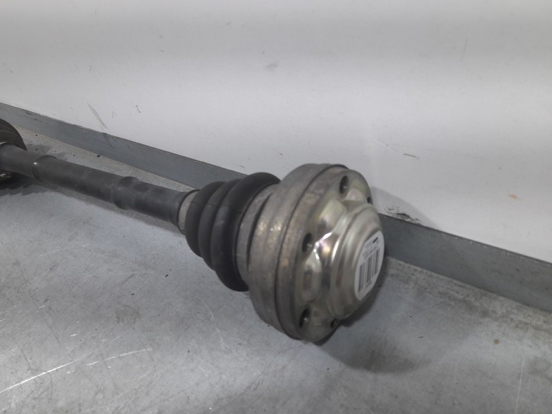 Recambio de transmision trasera izquierda para bmw serie 3 berlina (e90) 318d referencia OEM IAM 7533445AI03  