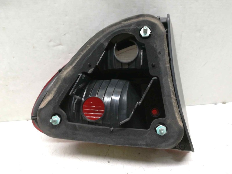 Recambio de piloto trasero derecho para seat leon (1m1) 1.9 tdi referencia OEM IAM  1000002534595 EXTERIOR