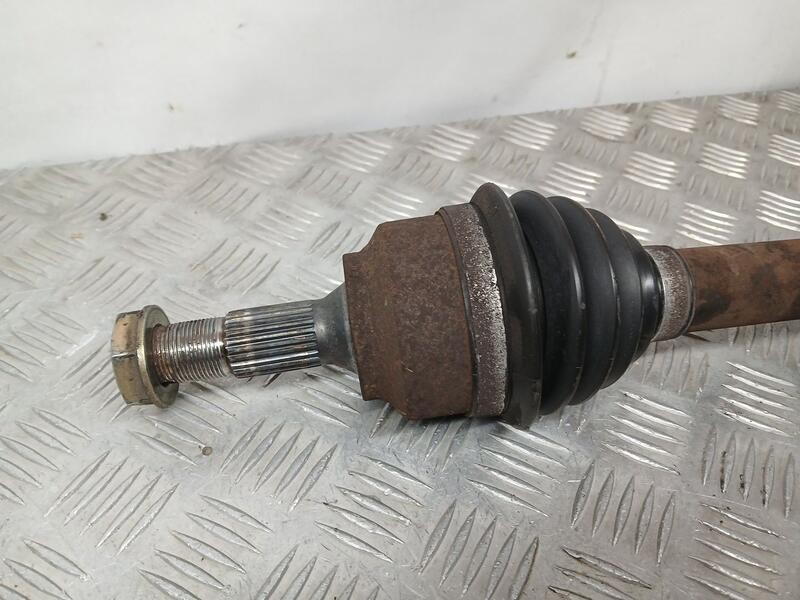 Recambio de transmision delantera izquierda para peugeot 307 berlina (s2) d-sign referencia OEM IAM 9636786780  