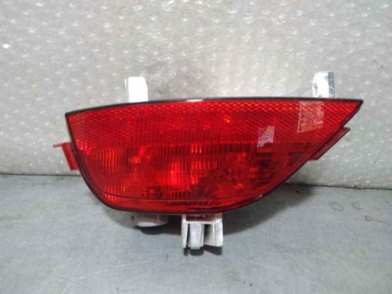 Recambio de piloto trasero derecho paragolpes para dacia sandero stepway comfort referencia OEM IAM 265854470R  