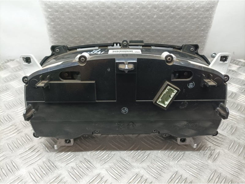 Recambio de cuadro instrumentos para citroën jumpy furgon control m referencia OEM IAM 9837472880  