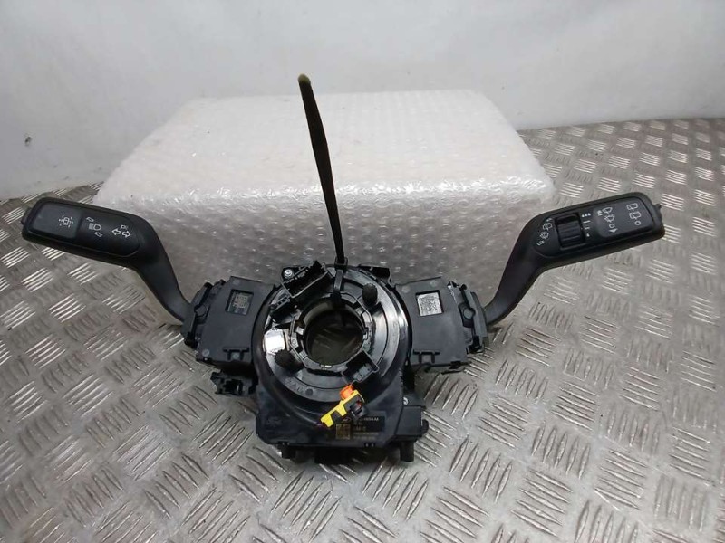 Recambio de mando luces y limpia para ford kuga titanium plug-in hybrid referencia OEM IAM LV4T3F944ED  