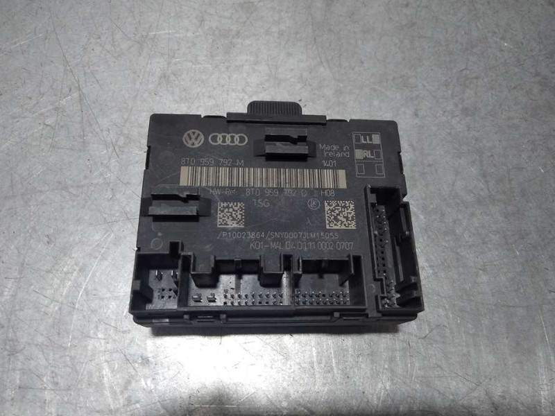 Recambio de modulo electronico para audi a4 ber. (b8) básico referencia OEM IAM 8T0959792M  DEL DCH