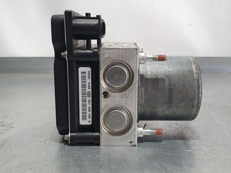 Recambio de abs para toyota avensis (t27) advance referencia OEM IAM 4454005071 0265235406 BOSCH