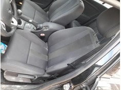 ASIENTO DELANTERO IZQUIERDO 