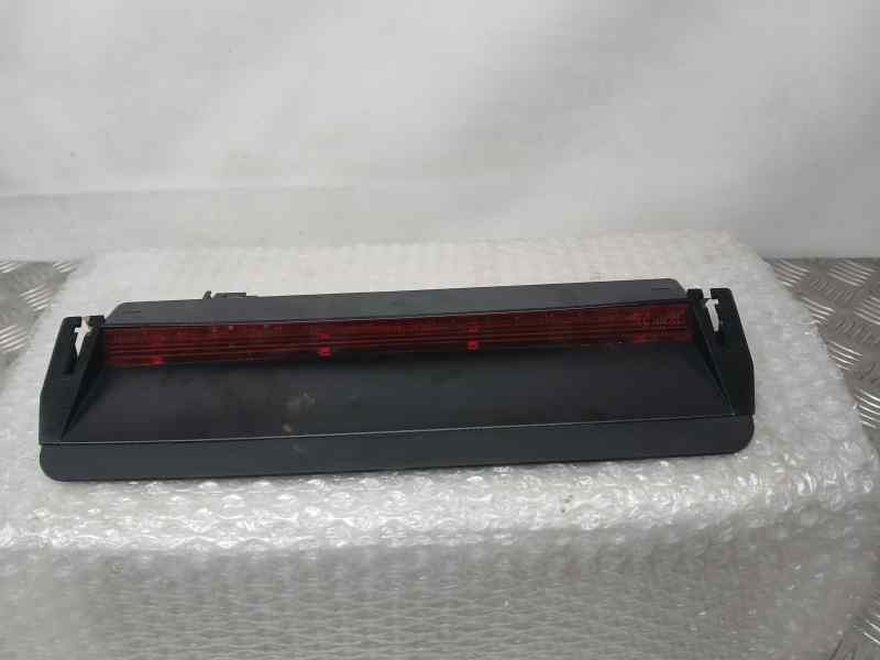 Recambio de luz central de freno para volkswagen jetta (1k2) advance referencia OEM IAM 1K5945097B  