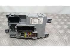 CAJA RELES / FUSIBLES 517935210 