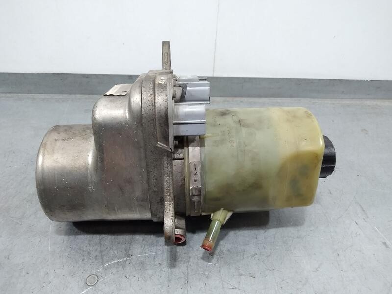 Recambio de bomba direccion electrica para ford focus lim. (cb4) trend referencia OEM IAM 4m513k514ca  