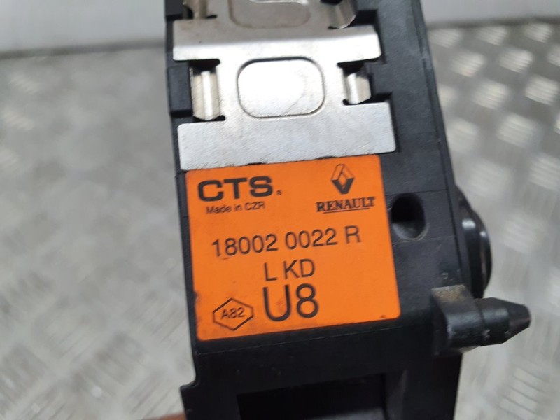 Recambio de potenciometro pedal para renault megane iii berlina 5 p authentique referencia OEM IAM 180020022R  