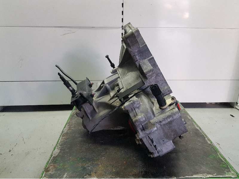 Recambio de caja cambios para mg serie 600 (rh) 620 sdi referencia OEM IAM S4DTU  5VELOCIDADES