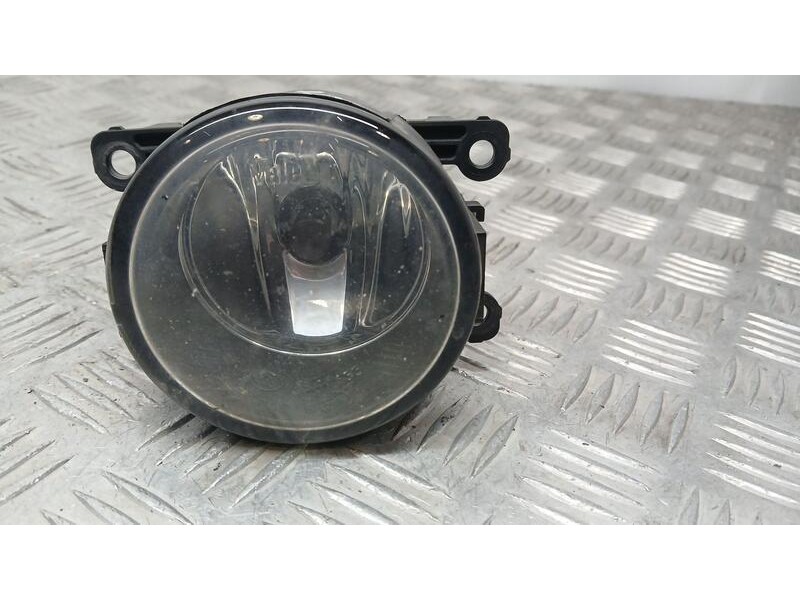 Recambio de faro antiniebla derecho para renault laguna iii (bt0/1) 2.0 dci (bt07, bt0j, bt14, bt1a, bt1s) referencia OEM IAM 82