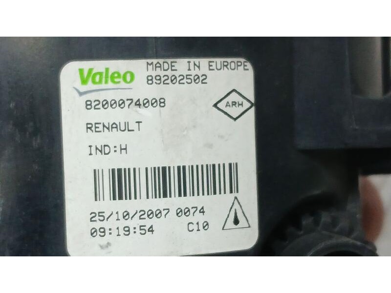 Recambio de faro antiniebla derecho para renault laguna iii (bt0/1) 2.0 dci (bt07, bt0j, bt14, bt1a, bt1s) referencia OEM IAM 82