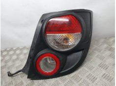 PILOTO TRASERO DERECHO SIN REF 