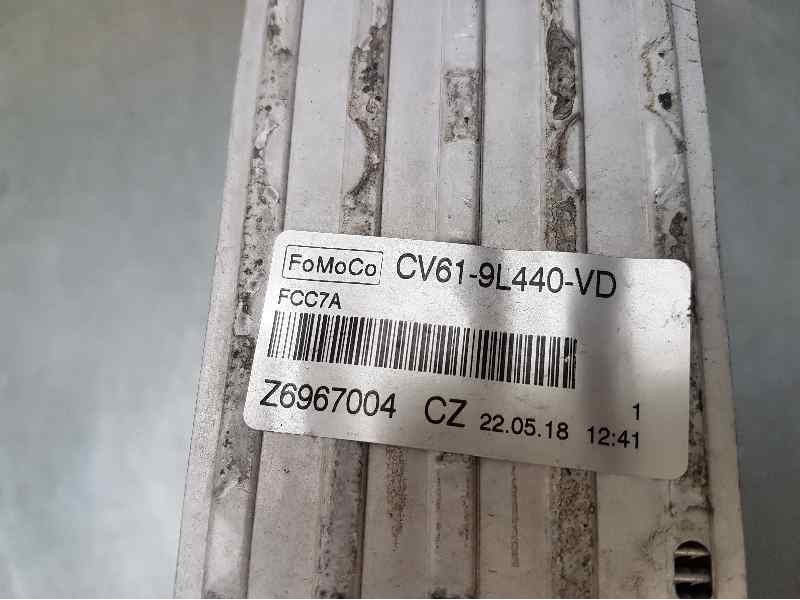 Recambio de intercooler para ford focus lim. trend + referencia OEM IAM CV619L440VD Z6967004CZ 