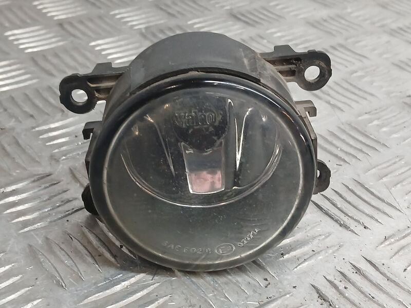 Recambio de faro antiniebla izquierdo para renault megane ii familiar dynamique confort referencia OEM IAM 8200074008  