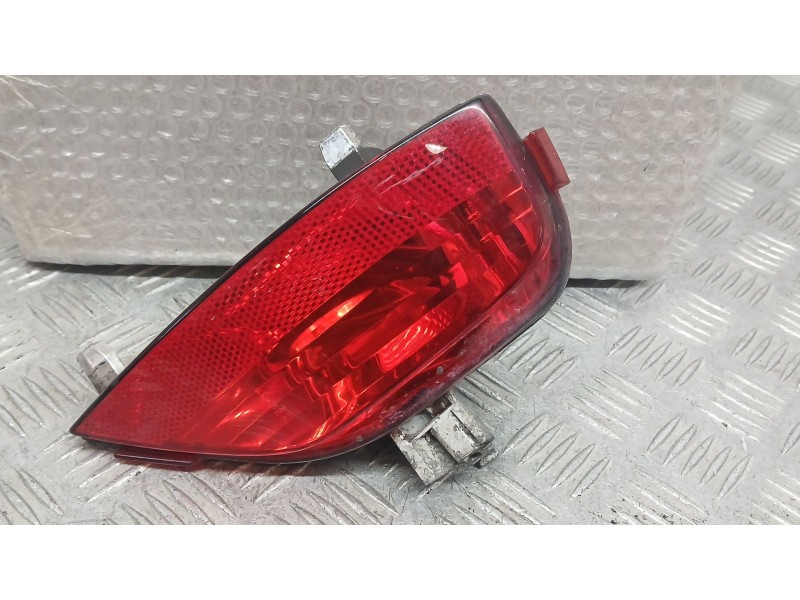 Recambio de piloto trasero derecho paragolpes para renault laguna iii (bt0/1) 2.0 dci (bt07, bt0j, bt14, bt1a, bt1s) referencia 