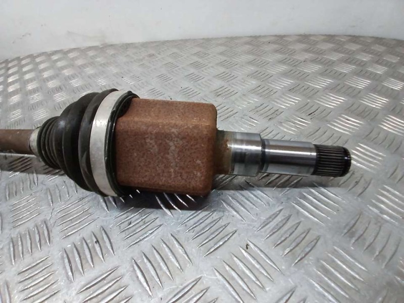 Recambio de transmision delantera izquierda para ford kuga titanium plug-in hybrid referencia OEM IAM LX673B437MAD  