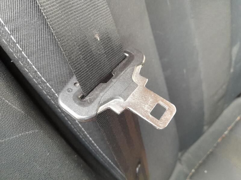 Recambio de cinturon seguridad trasero derecho para renault megane iii grandtour (kz0/1) 1.5 dci (kz1m, kz1w, kz0r) referencia O