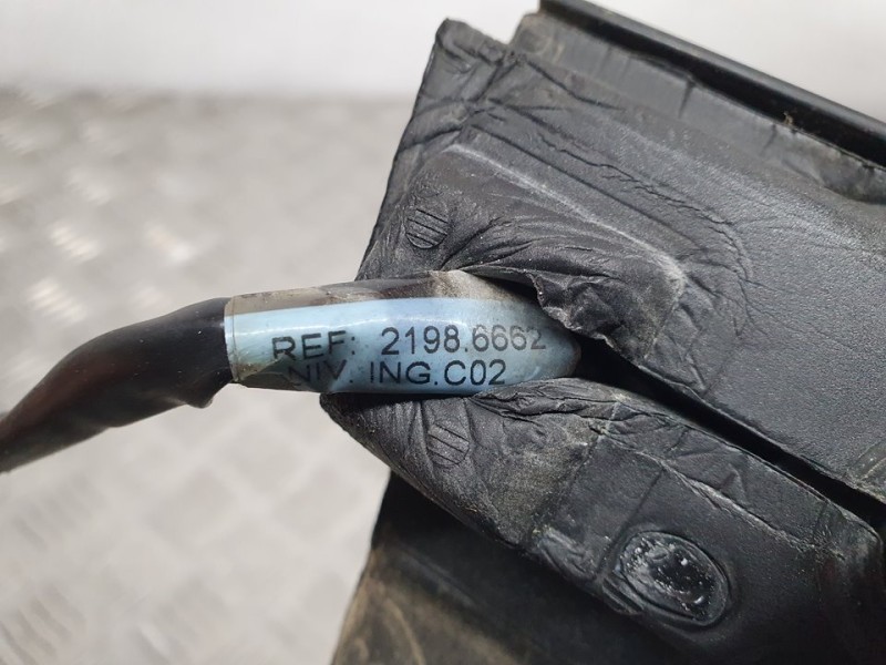 Recambio de retrovisor derecho para seat altea xl (5p5) stylance / style referencia OEM IAM 21986662  ELÉCTRICO 7 CABLES