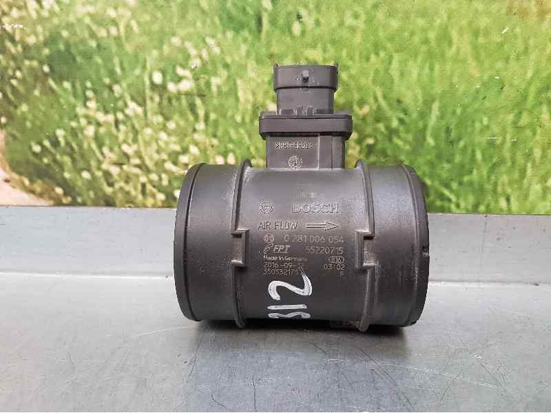 Recambio de caudalimetro para citroën nemo attraction referencia OEM IAM 55220715 0281006054 BOSCH