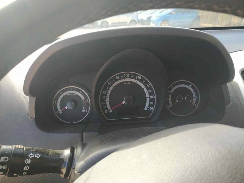 Recambio de cuadro instrumentos para kia cee´d drive referencia OEM IAM 940241H091  