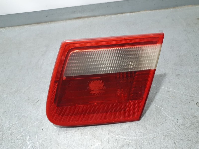 Recambio de piloto trasero derecho para bmw serie 3 touring (e46) 320d referencia OEM IAM 63218368760  INTERIOR