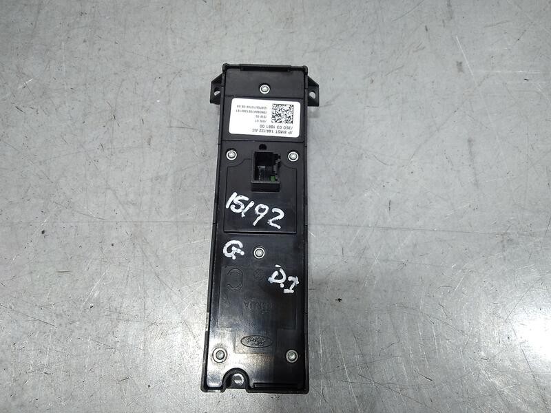 Recambio de mando elevalunas delantero izquierdo para ford focus lim. (cb4) trend referencia OEM IAM 8m5t14a132ac 3s003188100 C/