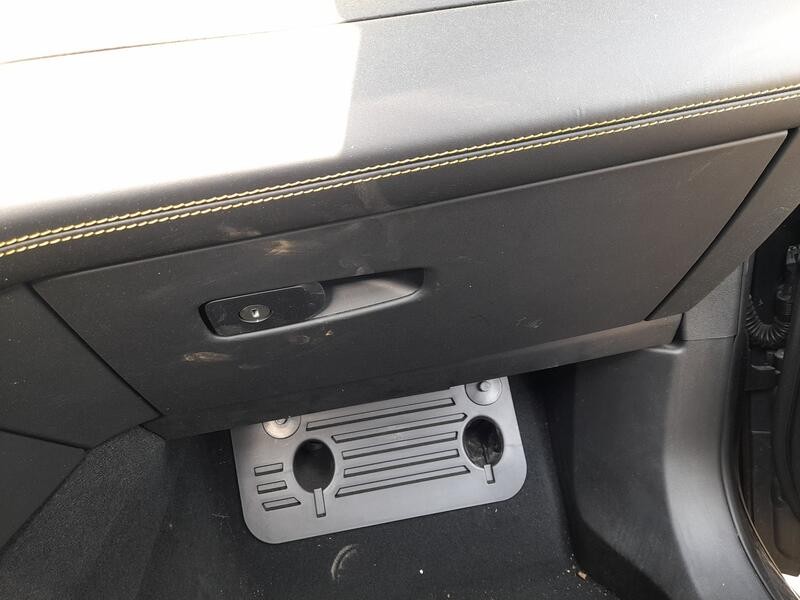 Recambio de guantera para maserati grecale modena mild hybrid q4 referencia OEM IAM   