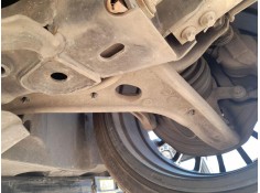 Recambio de brazo suspension inferior delantero izquierdo para mercedes-benz cla (w117) cla 200 referencia OEM IAM A2463304700  