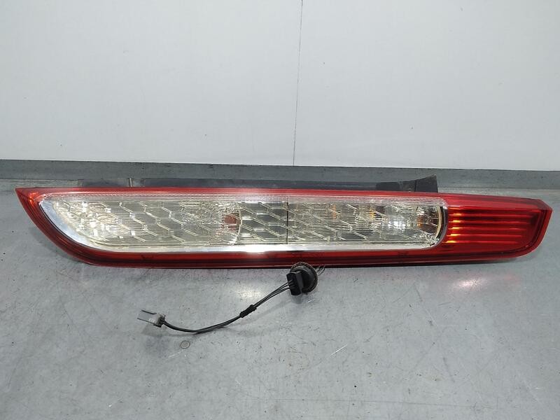 Recambio de piloto trasero derecho para ford focus lim. (cb4) trend referencia OEM IAM 8m5113404a  