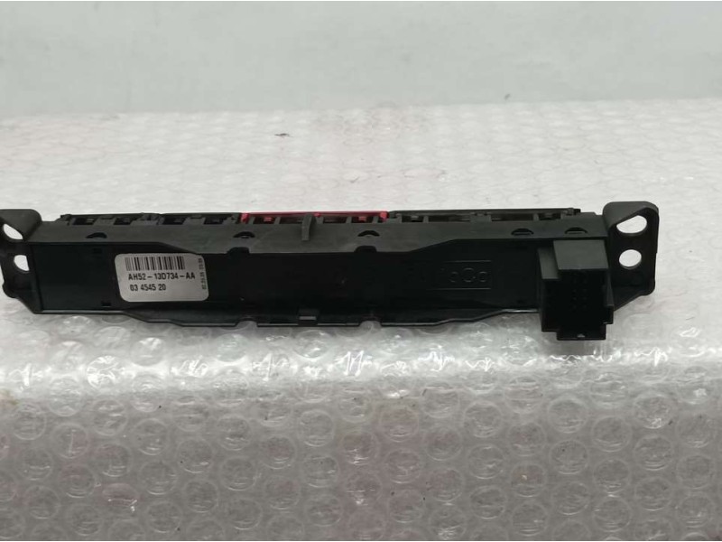 Recambio de warning para land rover freelander (lr2) td4 s referencia OEM IAM AH5213D734AA A3454520 