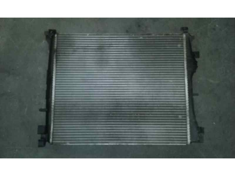 Recambio de radiador agua para renault clio ii fase ii (b/cb0) 1.5 dci diesel referencia OEM IAM  2 PATAS ROTAS VALEO