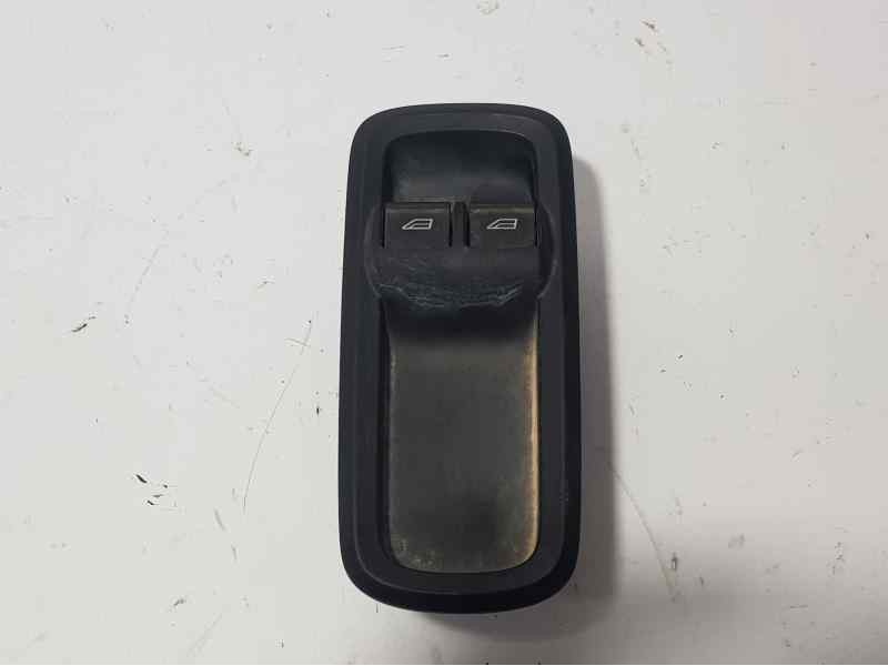 Recambio de mando elevalunas delantero izquierdo para ford fiesta (cb1) ghia referencia OEM IAM 8A6T14A008944  