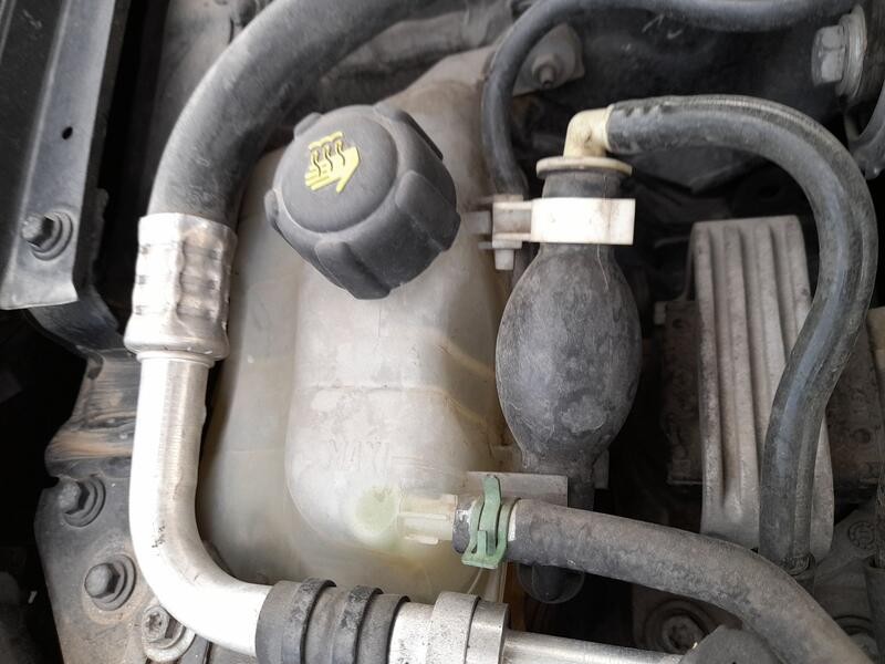 Recambio de deposito expansion para renault megane iii grandtour (kz0/1) 1.5 dci (kz1m, kz1w, kz0r) referencia OEM IAM 217100005