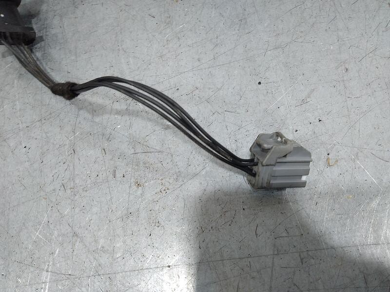 Recambio de piloto trasero derecho para ford focus lim. (cb4) trend referencia OEM IAM 8m5113404a  