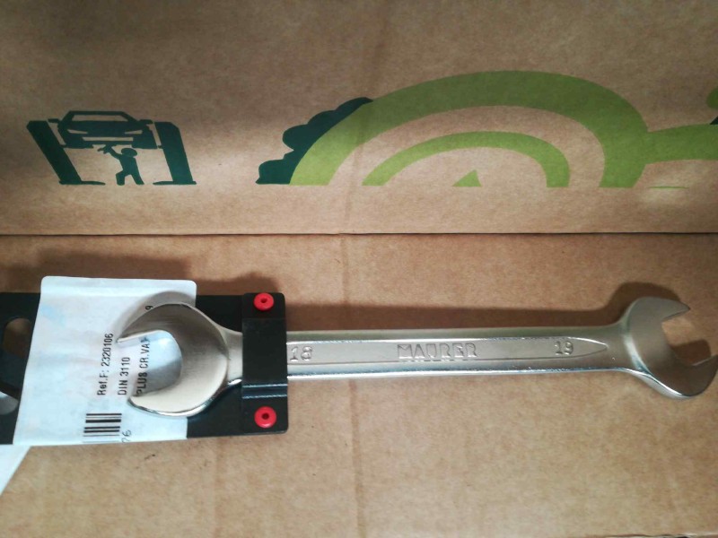 Recambio de llave fija para » otros... no usar standard referencia OEM IAM 2320106 PLUS CR.VA. 18X19 DIN 3110