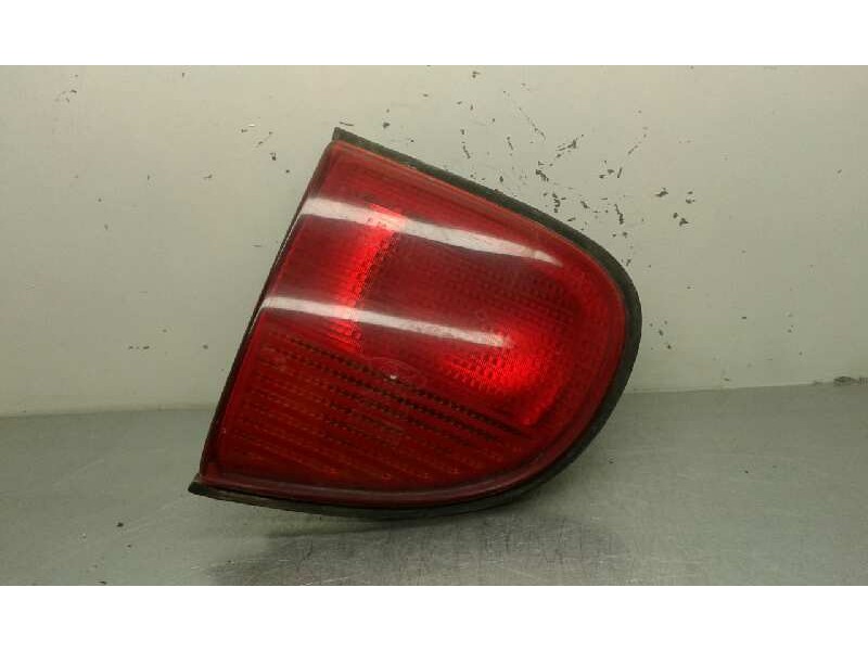 Recambio de piloto trasero izquierdo para ford escort berl./turnier clx berlina referencia OEM IAM   INTERIOR