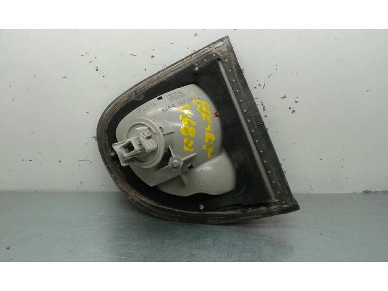 Recambio de piloto trasero izquierdo para ford escort berl./turnier clx berlina referencia OEM IAM   INTERIOR