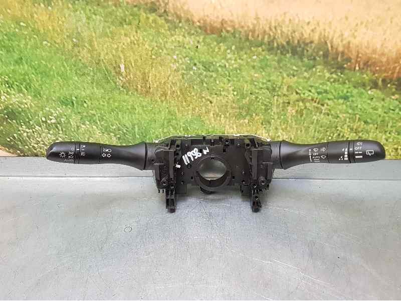 Recambio de mando luces y limpia para nissan pulsar (c13) tekna referencia OEM IAM 17Z10SN2  