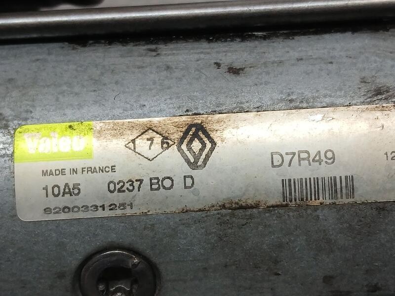 Recambio de motor arranque para renault megane ii familiar dynamique confort referencia OEM IAM 8200331251 VALEO F7R49